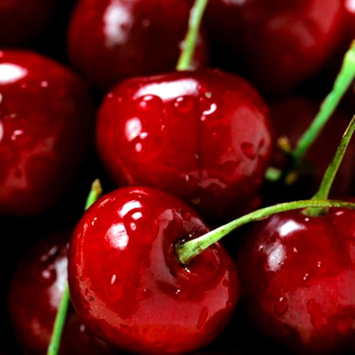 fresh tart cherries for pain relief 